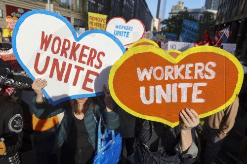 Μήνυμα στήριξης από την Πρόεδρο της Βουλής για την εργατική Πρωτομαγιά