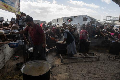 O Πάπας καταδίκασε τον εξαναγκασμό των Γαζαίων σε εκτοπισμό