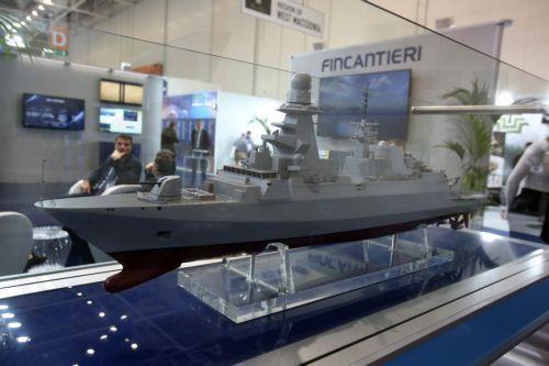 Για συνδρομή Ελλάδας στην ανάπτυξη Ναυτ. Βάσης στο Μαρί συζήτησαν Αριστοτέλους-Δαβάκης