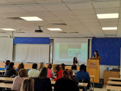 Ημερίδα ΥΠΑΝ για τις γυναίκες στην Ιστορία και τη διδασκαλία της