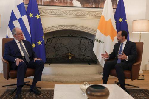 Είναι μια στιγμή σημασίας για το Κυπριακό, είπε ο Πρόεδρος της Ελλάδας [ΒΙΝΤΕΟ]