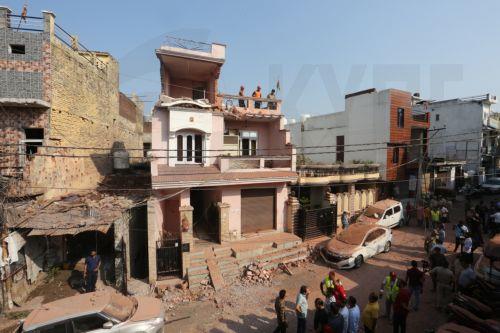 Το Πακιστάν έπληξε στόχους στην Ινδία σε απάντηση στα ινδικά πλήγματα