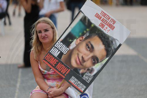 Ο Αμερικανοϊσραηλινός όμηρος «πιθανότατα» θα παραδοθεί μετά τις 17.00