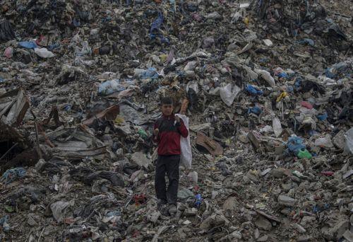 Η πείνα στη Γάζα θα έχει συνέπειες για μια ολόκληρη γενιά, λέει εκπρόσωπος ΠΟΥ