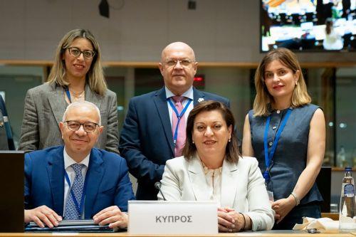 Ολιστική προσέγγιση για ψυχοκοινωνική στήριξη νέων θα προωθήσει η Κύπρος είπε η Μιχαηλίδου στις Βρυξέλλες