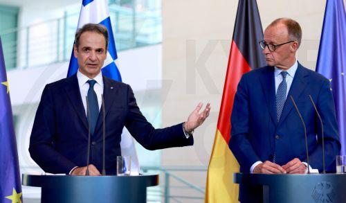 Σεβασμό για τις επιτυχίες της Ελλάδας, εξέφρασε στον Μητσοτάκη ο Γερμανός Καγκελάριος