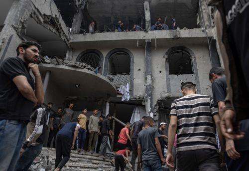 Πενήντα νεκροί από επιδρομές Ισραήλ στη Γάζα, λέει η υπηρεσία πολιτικής προστασίας