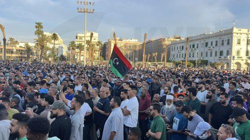 Παραιτήθηκαν υπουργοί στην Λιβύη μετά τις εχθροπραξίες