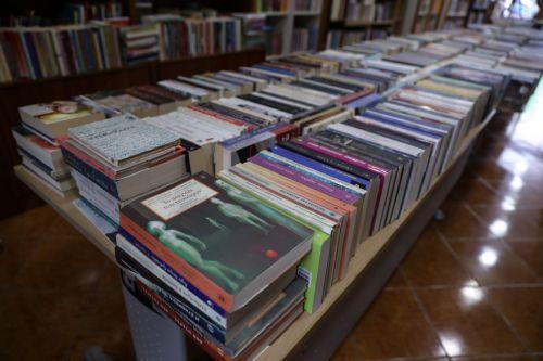 Κυκλοφόρησε η ποιητική συλλογή του Λεωνίδα Γαλάζη «Αμπέλια της απαντοχής»