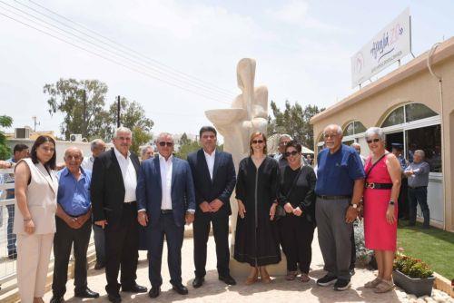 Τελέστηκαν στο Λιοπέτρι τα αποκαλυπτήρια του Μνημείου «Κυπραία Μάνα»