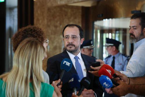 الرئيس خريستوذوليذيس يؤكد أن ملاحقة مغتصبي ممتلكات القبارصة اليونانيين في الأراضي المحتلة لن تتوقف
