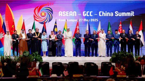 Τριμερείς συνομιλίες ΝΑ Ασίας, Κόλπου και Κίνας