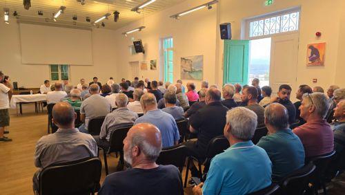 Λύσεις για τις φυτείες τους ζήτησαν οι μπανανοπαραγωγοί Πέγειας-Κισσόνεργας σε σύσκεψη με φορείς