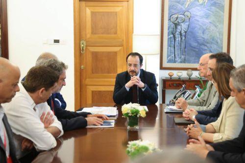 Τη σημασία συντονισμού δράσεων Κυβέρνησης - Κέντρων Έρευνας τόνισε ο ΠτΔ