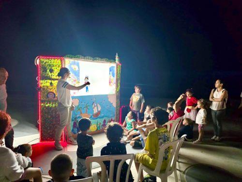 Με παιδικό θέατρο Σκιών άρχισε την Παρασκευή η γιορτή του Κατακλυσμού στην Πάφο