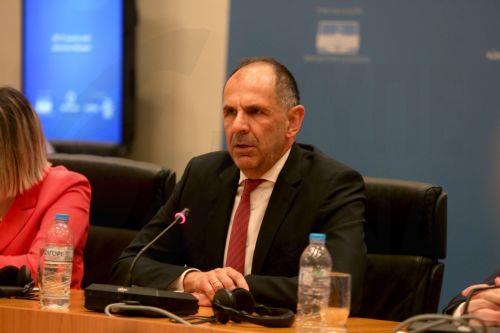 Αποσταθεροποιητικός παράγοντας το πυρηνικό πρόγραμμα του Ιράν, είπε ο Γεραπετρίτης