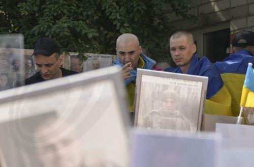 Το Κίεβο επαναπάτρισε τις σορούς 1.200 ακόμη στρατιωτών της από τη Ρωσία