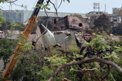 Ινδία: Η κυβέρνηση θα εξετάσει όλες τις θεωρίες για αίτια πτώσης αεροσκάφους Air India