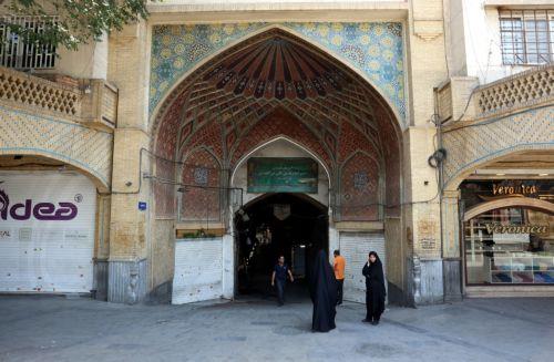 Το Ισραήλ καλεί κατοίκους βόρειας συνοικίας της Τεχεράνης να απομακρυνθούν