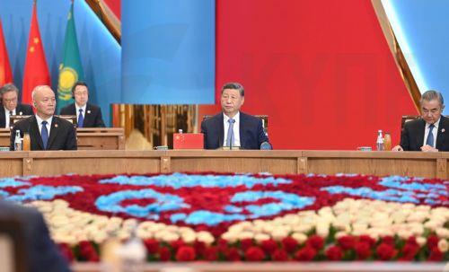 Ο Κινέζος Πρόεδρος δεν θα παρευρεθεί για πρώτη φορά στην Σύνοδο Κορυφής των BRICS