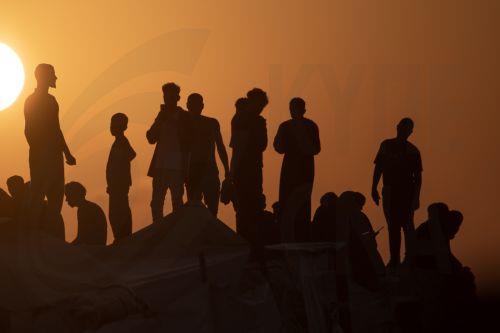 Γάζα: 17 νεκροί από ισραηλινές επιθέσεις, περιμένοντας ανθρωπιστική βοήθεια οι 8