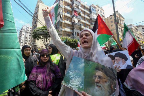 Κάθε πολίτης ή δύναμη ΗΠΑ στην περιοχή είναι «θεμιτός στόχος», μεταδίδει το Ιράν