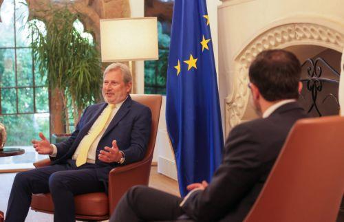 Θέλει να οικοδομήσει εμπιστοσύνη με όλους τους συνομιλητές του λέει ο Γ.Χαν