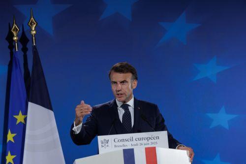 Ανοιχτό αφήνει το ενδεχόμενο να διεκδικήσει την προεδρία το 2032 ο Μακρόν