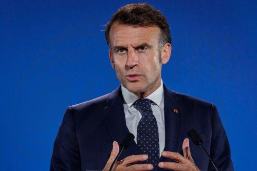 Ο Μακρόν ενημέρωσε τον Μερτς για συνομιλίες με τον Πούτιν