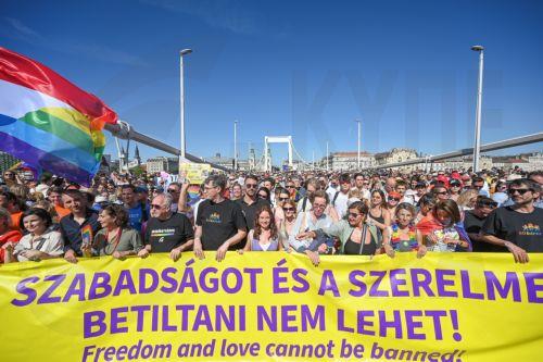 Η ουγγρική Αστυνομία απαγόρευσε δεύτερη πορεία Υπερηφάνειας