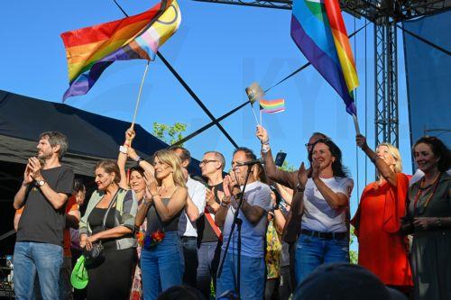 Ντροπή είπε ο Όρμπαν για την παρέλαση Υπερηφάνειας