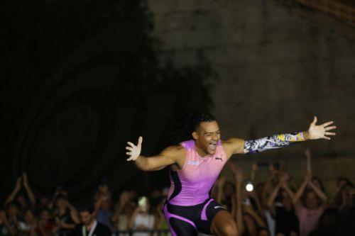 Πέταξε στα 6,08 μ. ο Καραλής και μπήκε στην κορυφαία τετράδα όλων των εποχών