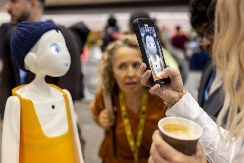 Κινέζικη πρόταση για ίδρυση διεθνούς οργανισμού για τη ρύθμιση της ΤΝ