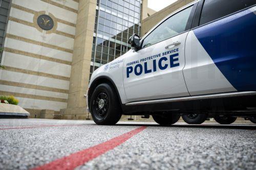 Νεκροί και αγνοούμενοι από ισχυρή έκρηξη σε εργοστάσιο πυρομαχικών στο Τενεσί