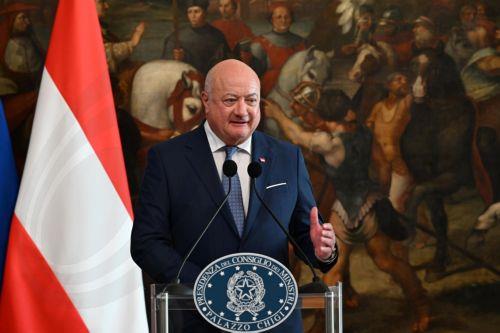 Στην Κύπρο για επίσημη επίσκεψη ο Καγκελάριος της Αυστρίας