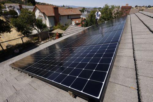 Η ανάπτυξη ανανεώσιμων πηγών ενέργειας «Ανακάλυψη της Χρονιάς» για το περιοδικό Science