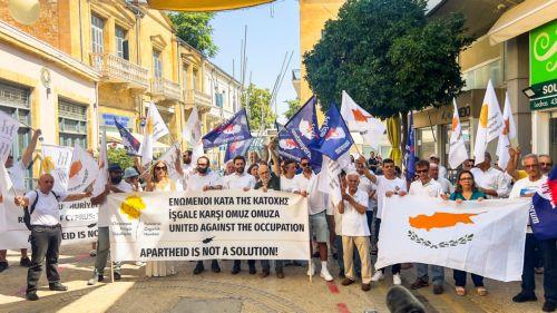 Αντικατοχική εκδήλωση στο οδόφραγμα Λήδρας από το Παγκύπριο Κίνημα Ελευθερίας