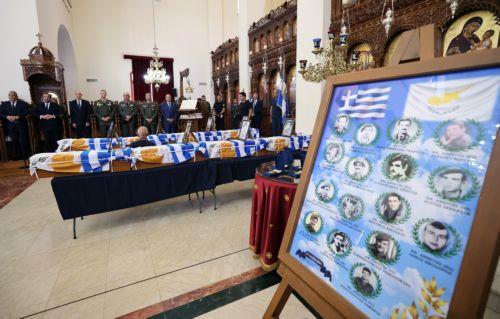 President praises sacrifice of 16 Greek soldiers during remains repatriation ceremony