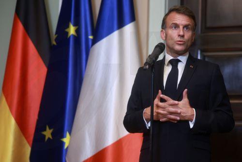 Ο Μακρόν ασκεί κριτική στη συμφωνία ΕΕ-ΗΠΑ