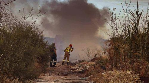 Σε δυο βασικές ζώνες οι σημαντικότερες εστίες φωτιάς στη Δ. Αττική
