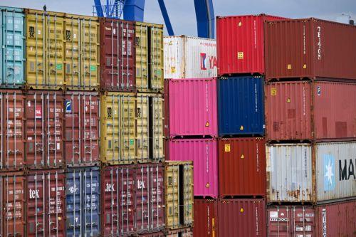 Ο υψηλότερος μέσος δασμός ΗΠΑ από τη δεκαετία 1910 της Μεγάλης Ύφεσης, λένε ΠΟΕ και ΔΝΤ