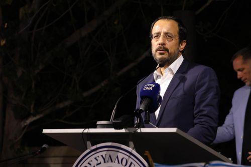 Σε 6 ευαγή ιδρύματα θα διαθέσει τη διπλωματική του αποζημίωση ο Πρόεδρος