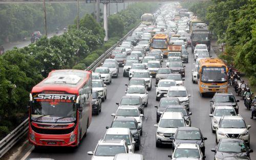 Ετήσια αύξηση 13,3% κατέγραψε η παραγωγή οχημάτων τον Ιούλιο στην Κίνα