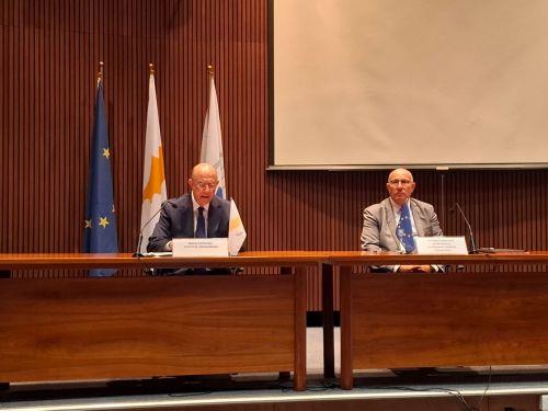 EIB and Finance Ministry to sign two loan agreements