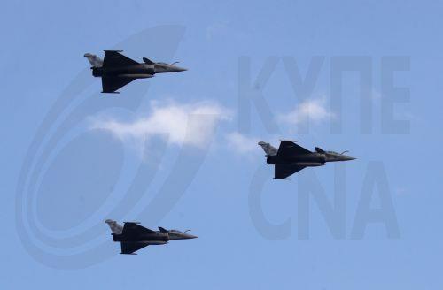 Η Γαλλία θα συνεχίσει να εργάζεται για ανάπτυξη μαχητικού νέας γενιάς ως το 2040 λέει η ΥΠΑΜ