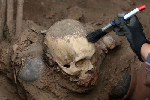 Oστά 3.000 ετών που καταδεικνύουν ανθρωποθυσίες ανακαλύφθηκαν σε ναό του Περού