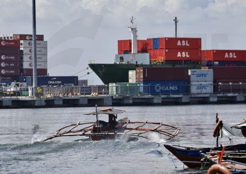 Ο Τραμπ παρατείνει για 90 ημέρες την αποκλιμάκωση του εμπορικού πολέμου με Κίνα