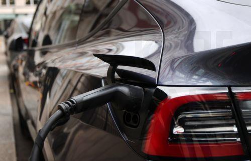 Χρηματοδότηση €17,5 εκ. από ΕΤΕπ για επέκταση δικτύου φόρτισης οχημάτων σε Κύπρο και Ελλάδα