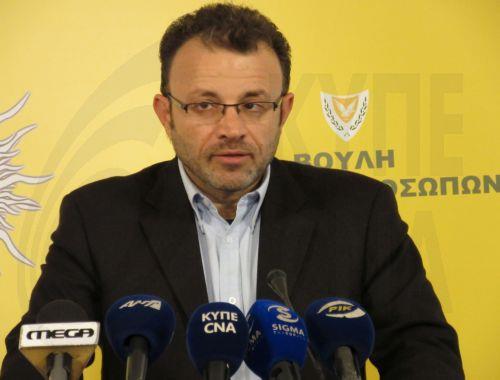 O Σωτήρης Σαμψών διεκδικεί τη θέση αναπληρωτή Προέδρου στον ΔΗΣΥ