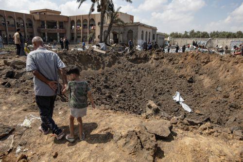 Διεθνής Τύπος:  Στη σκιά του ουκρανικού ξένες αναλύσεις ασχολούνται με την τύχη της Γάζας και της Ταϊβάν